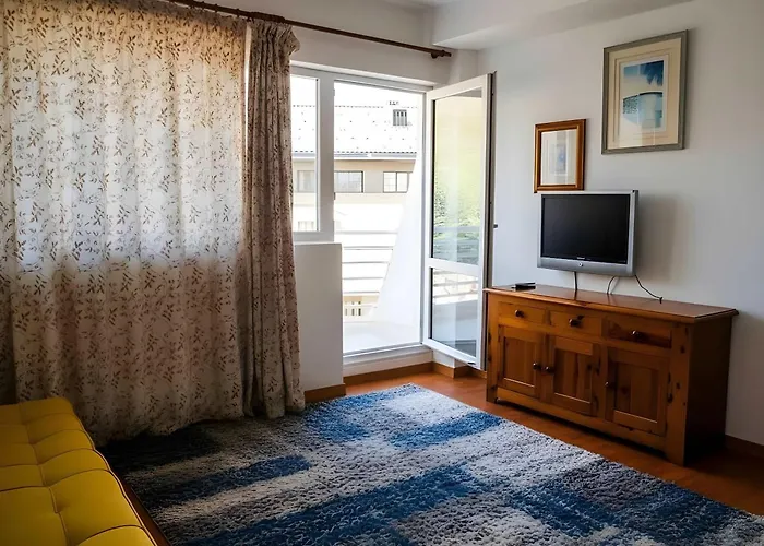 En Sierra Nevavada Zona Baja- Perfecto Familias Сьєрра-Невада